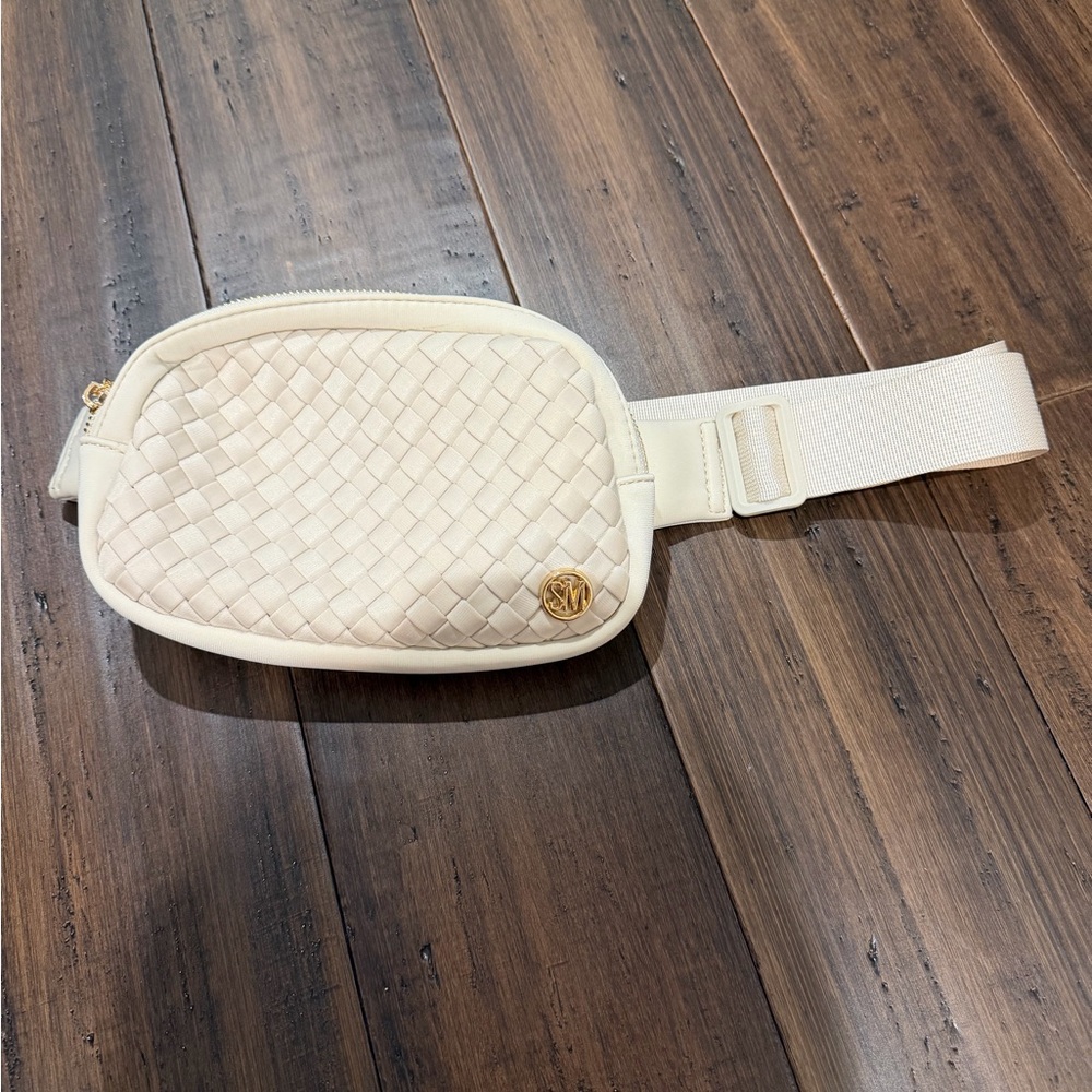 Steve Madden Cream Woven Belt Bag